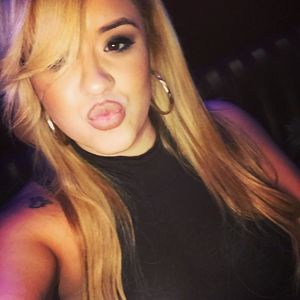 Meet your Posher, Sonia